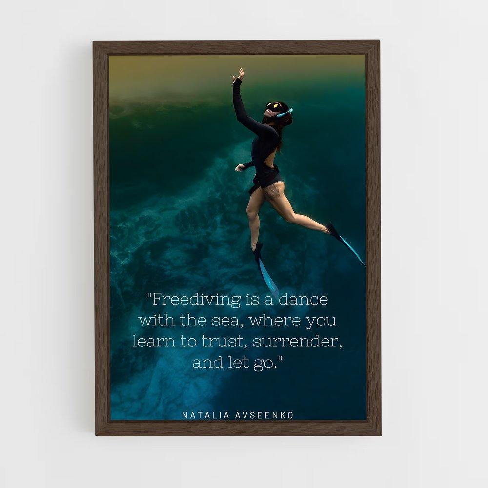 Poster Surfing the Depths – affiche Plongée en apnée (vue 5)